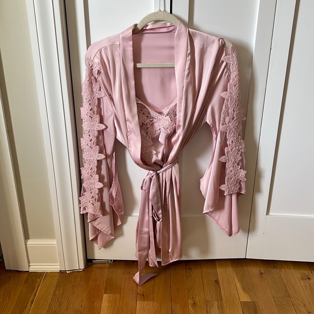 Bridesmaid robe with slip
